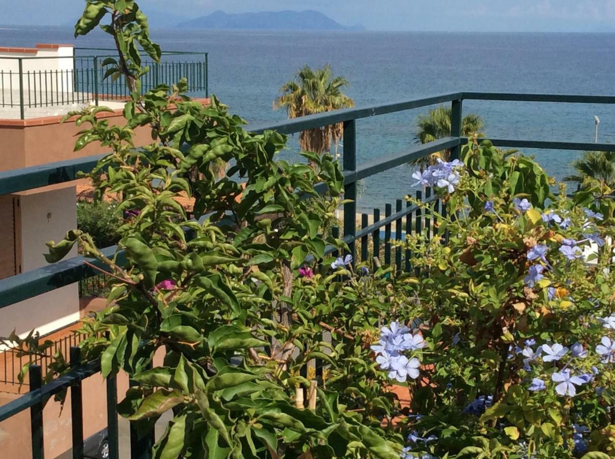 Golfo Di Tindari Apartments Falcone Luaran gambar