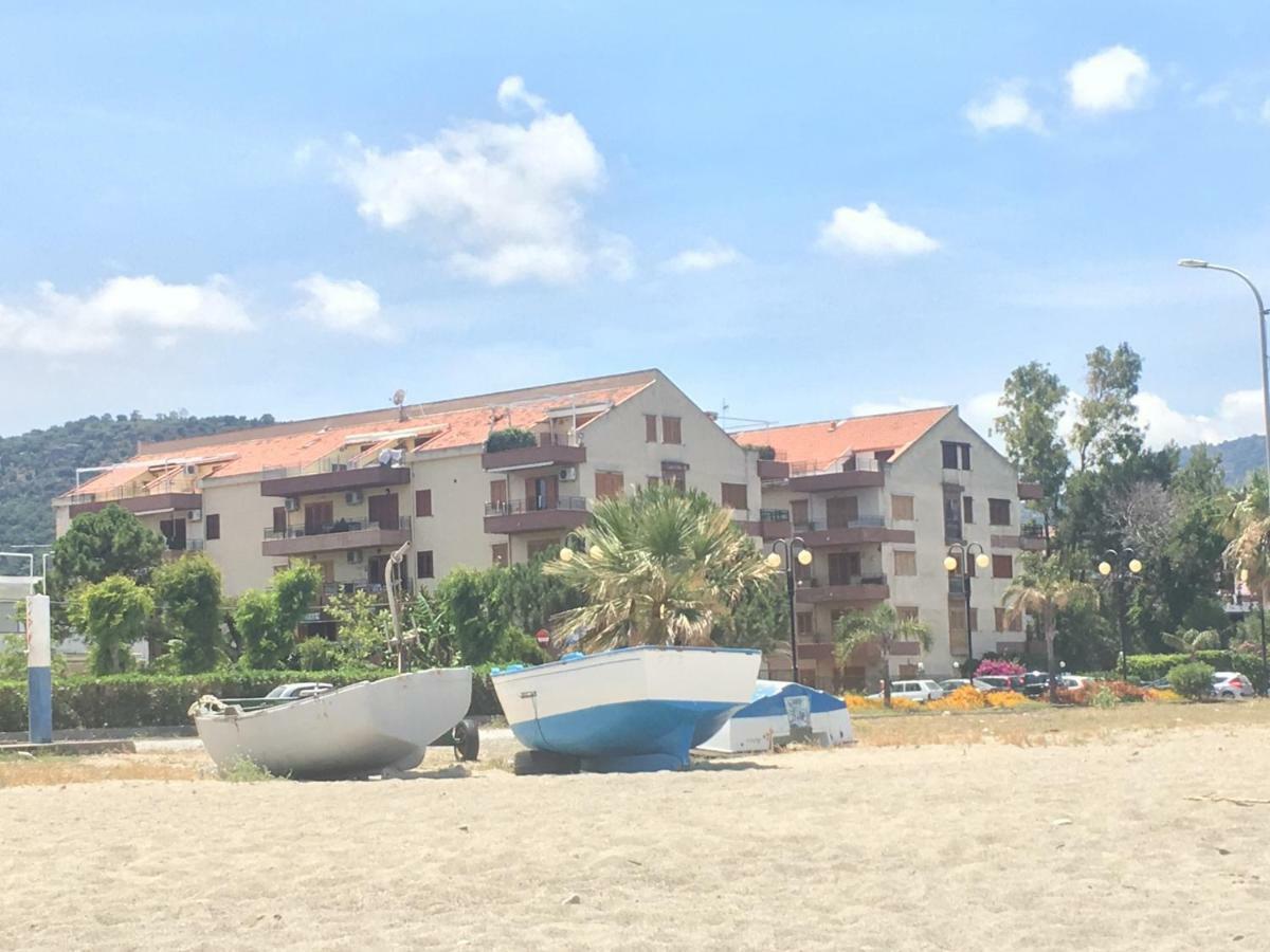 Golfo Di Tindari Apartments Falcone Luaran gambar