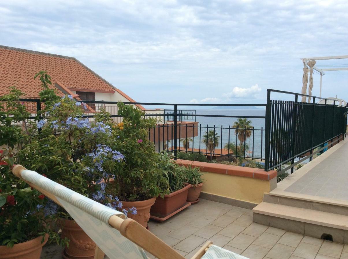 Golfo Di Tindari Apartments Falcone Luaran gambar